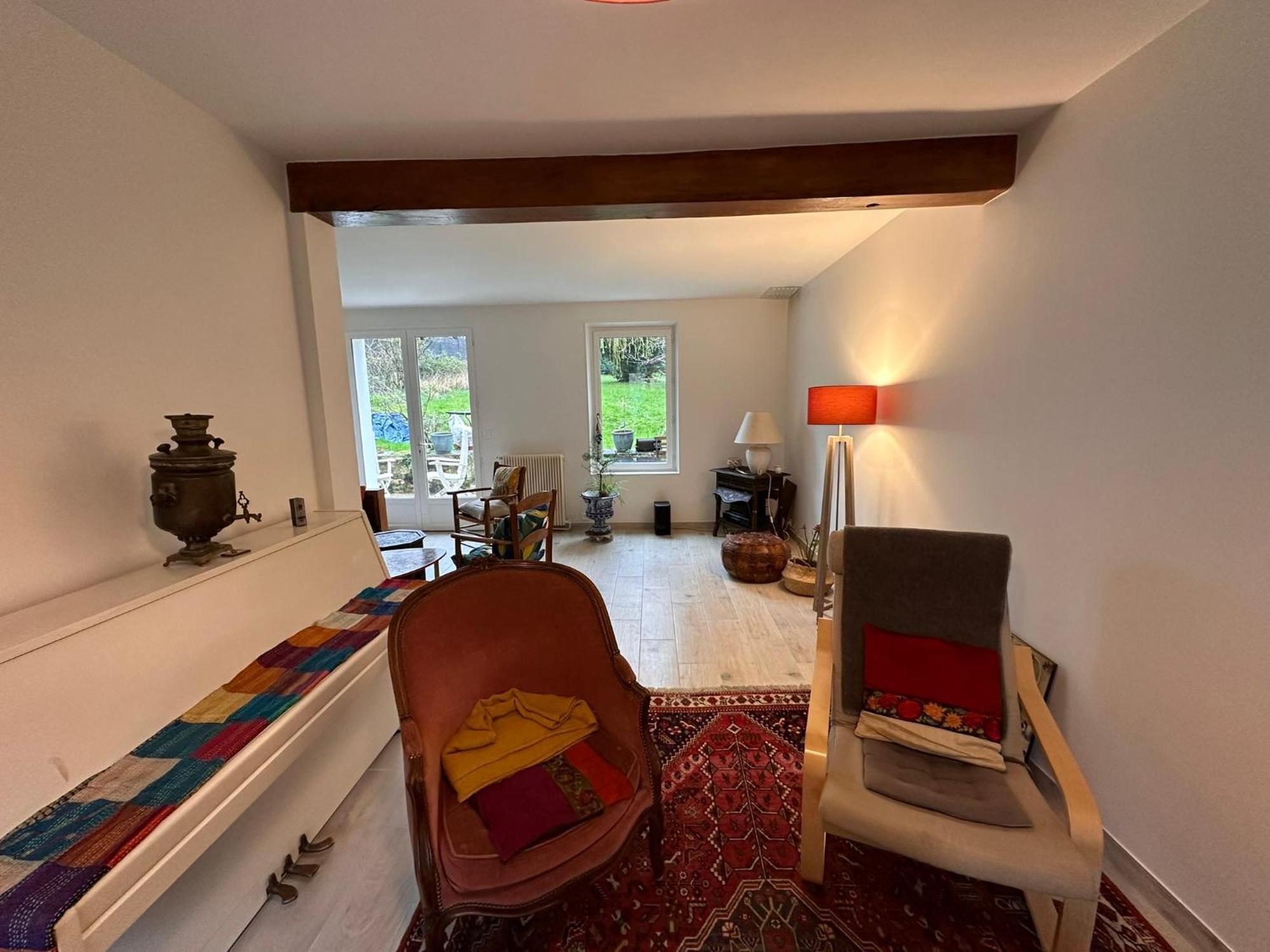 Holiday home *countryside In Town * Close To Paris*