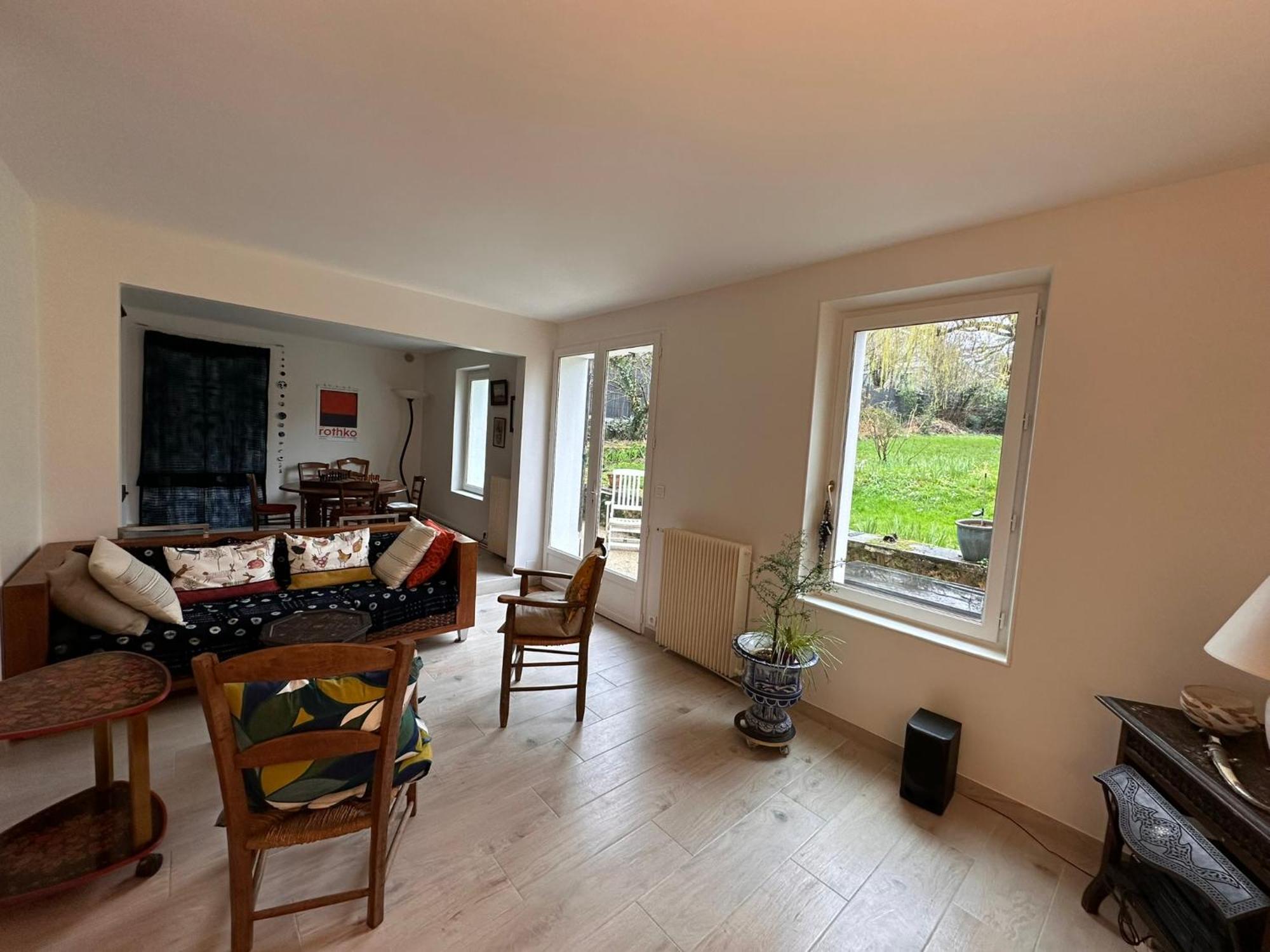 Holiday home *countryside In Town * Close To Paris*